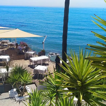 Casa Encantada منزل للإقامة بينالماذينا