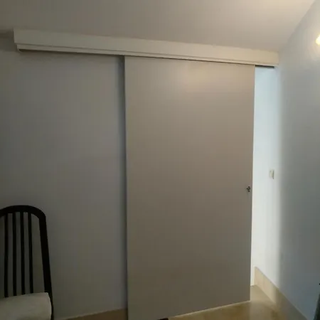Casa Encantada منزل للإقامة بينالماذينا